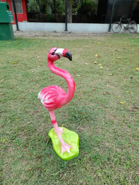 Gardens Accessories Flamingo garden statue 2feet